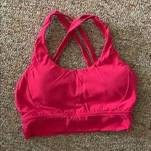 Buff bunny Rosa sports bra in raspberry